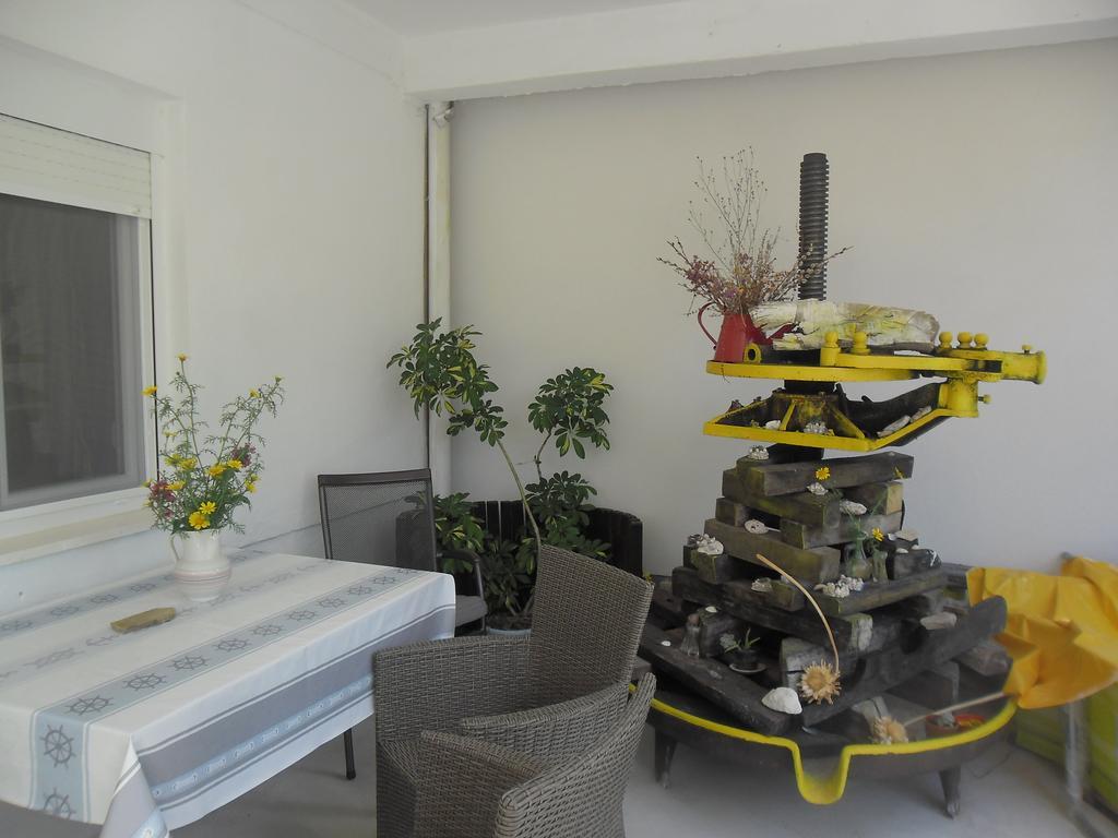 Apartments Krajici Kaštela Εξωτερικό φωτογραφία
