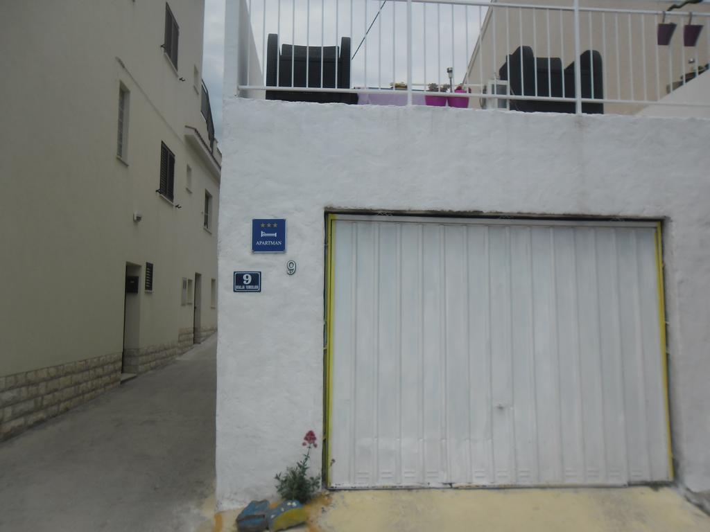 Apartments Krajici Kaštela Εξωτερικό φωτογραφία